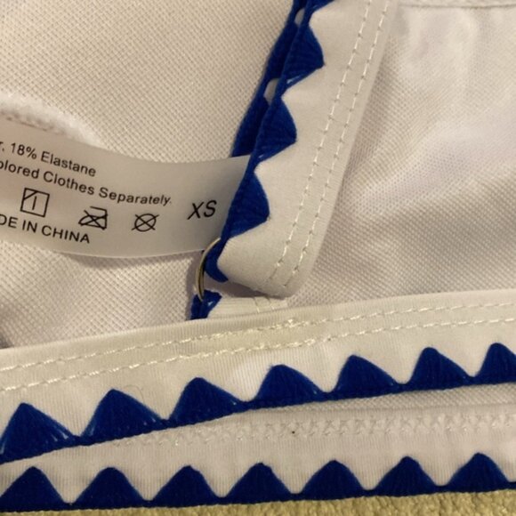 Whipstiched Floral Bikini Set - Picture 5 of 5